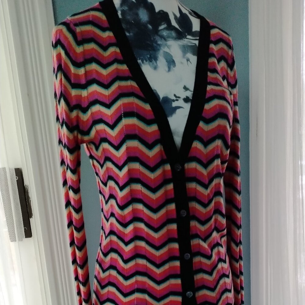 SI-IAE Silk-Cashmere Blend Multi-Colour Chevron Stripe Cardigan